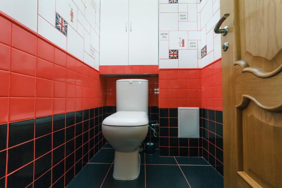 Three-Room Apartments At The Polytechnic Institute キエフ エクステリア 写真